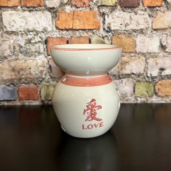 Love Flower Oil Burner - Picture 2 of 4